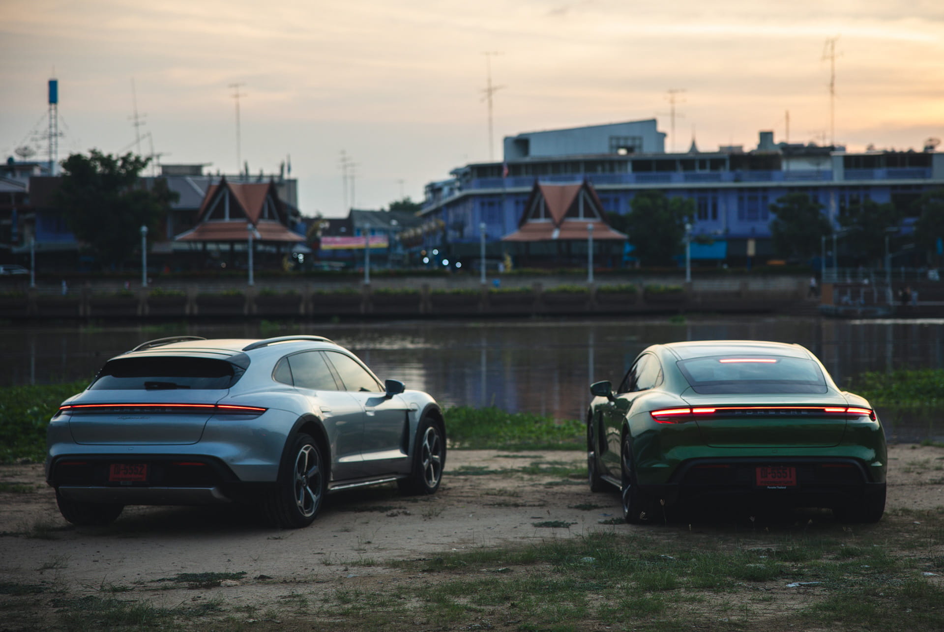 TH_Porsche Taycan